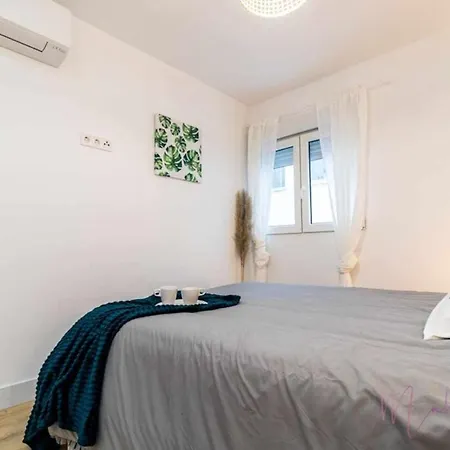 Apartment 2 En Estadio 6 Plazas 3 Hab Y Metro Seville